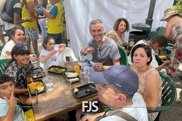 Lomo Magullo celebra el Día del Vecino en plena ola de calor/Francisco Javier Santana.